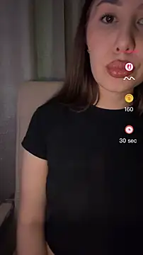 sparkbloomm online show from January 13, 2026, 1:20 am