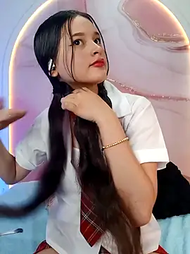 Snapshot of Jasmineloki chatting on March 13, 2026, 7:41 pm Jasmineloki online show from March 13, 2026, 7:41 pm