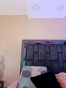 Snapshot of Jasmineloki chatting on February 22, 2026, 8:32 pm Jasmineloki online show from February 22, 2026, 8:32 pm