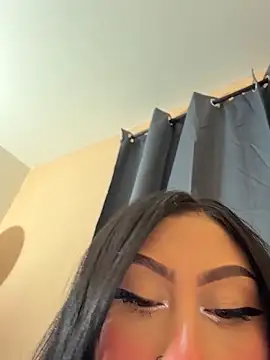 sharonbone online show from April 7, 2026, 11:50 pm