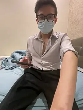 Snapshot of YourBoYyyyyyyy chatting on June 30, 2026, 11:21 am YourBoYyyyyyyy online show from June 30, 2026, 11:21 am