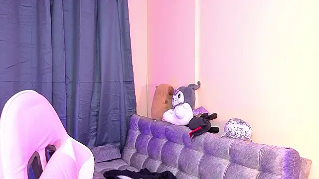 Snapshot of bonnieTaylor1 chatting on February 3, 2026, 6:40 am bonnieTaylor1 online show from February 3, 2026, 6:40 am