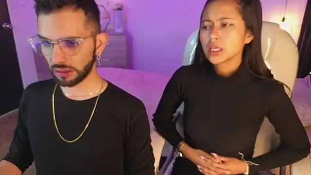 annie and ryan online show from December 18, 2025, 4:28 am