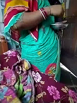 Snapshot of bhabi_open_nshow chatting on January 19, 2026, 3:32 am bhabi open nshow online show from January 19, 2026, 3:32 am