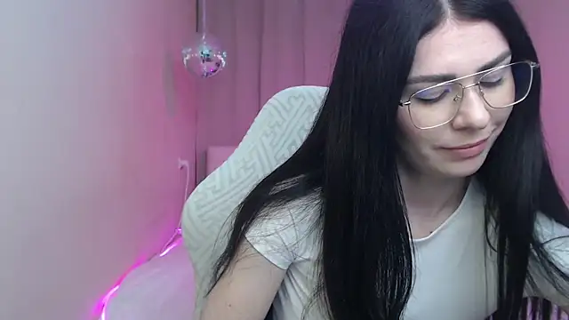 MilaSecret55 online show from May 19, 2026, 6:42 am