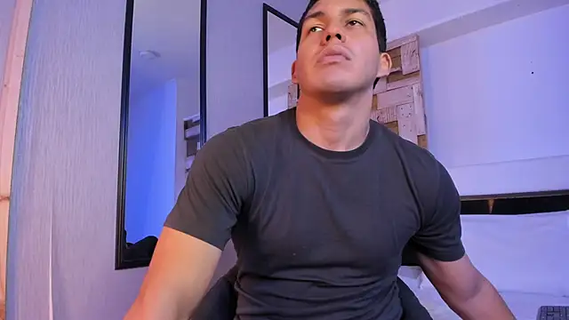 Snapshot of DamianKink chatting on January 11, 2026, 2:13 pm DamianKink online show from January 11, 2026, 2:13 pm