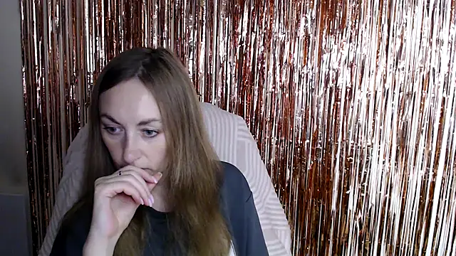 LiaSeass  online show from July 14, 2026, 12:44 pm