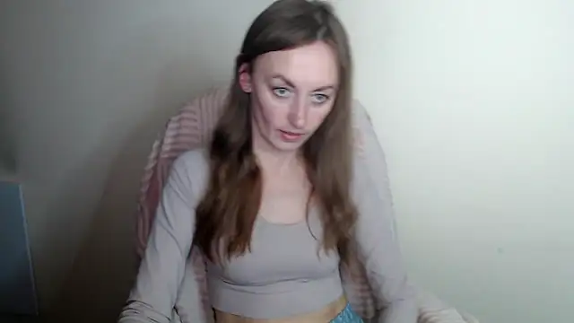 LiaSeass  online show from May 9, 2026, 11:35 am