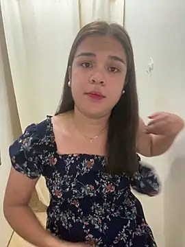 stripyapril online show from March 17, 2026, 9:12 am