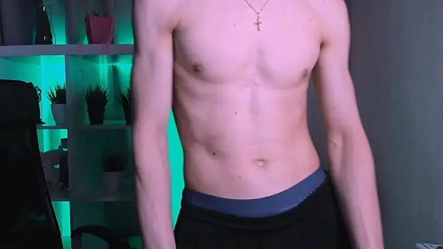 tommy cabrio online show from December 17, 2025, 3:28 pm