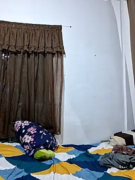 Yelena 77 online show from March 5, 2026, 1:35 am