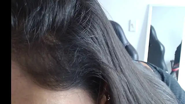 Snapshot of NovahPerotti chatting on February 26, 2026, 8:09 pm NovahPerotti online show from February 26, 2026, 8:09 pm