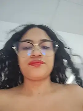 DAFNNEE HOT online show from June 11, 2026, 2:14 pm