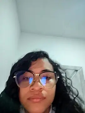 Snapshot of DAFNNEE_HOT chatting on May 9, 2026, 5:16 pm DAFNNEE HOT online show from May 9, 2026, 5:16 pm