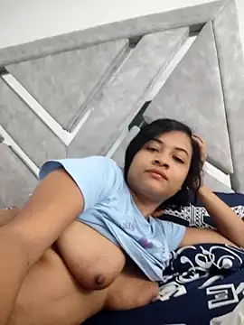 DAFNNEE HOT online show from April 14, 2026, 3:50 pm