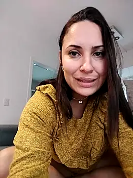 Snapshot of Fatisexy88 chatting on June 1, 2026, 1:55 pm Fatisexy88 online show from June 1, 2026, 1:55 pm