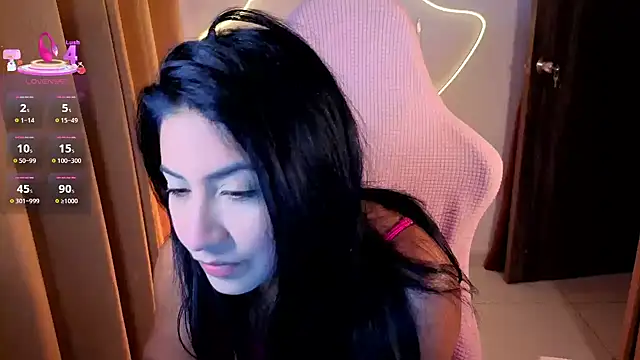 Snapshot of chloebum_ chatting on December 23, 2025, 11:09 am chloebum online show from December 23, 2025, 11:09 am