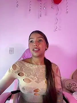 Snapshot of Ana_herrera chatting on February 5, 2026, 11:28 am Ana herrera online show from February 5, 2026, 11:28 am