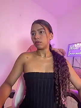 Snapshot of Ana_herrera chatting on January 16, 2026, 2:43 pm Ana herrera online show from January 16, 2026, 2:43 pm