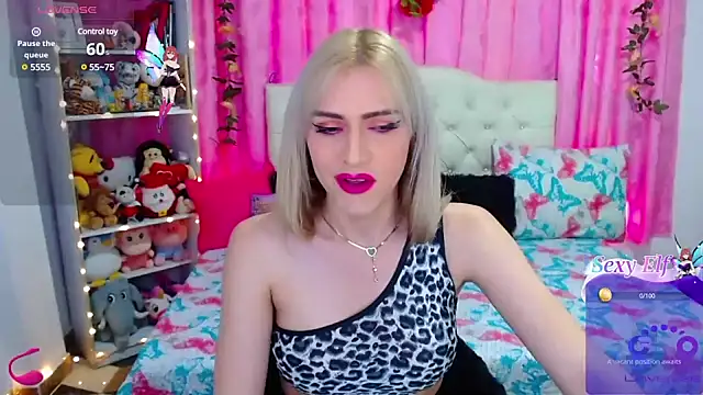 Snapshot of golden_girl01 chatting on February 6, 2025, 5:40 pm golden girl01 online show from February 6, 2025, 5:40 pm