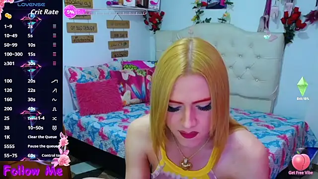 Snapshot of golden_girl01 chatting on April 5, 2026, 9:10 pm golden girl01 online show from April 5, 2026, 9:10 pm