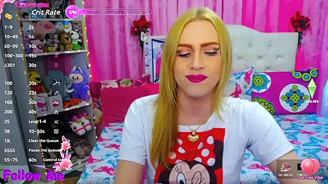 Snapshot of golden_girl01 chatting on April 8, 2026, 8:43 pm golden girl01 online show from April 8, 2026, 8:43 pm