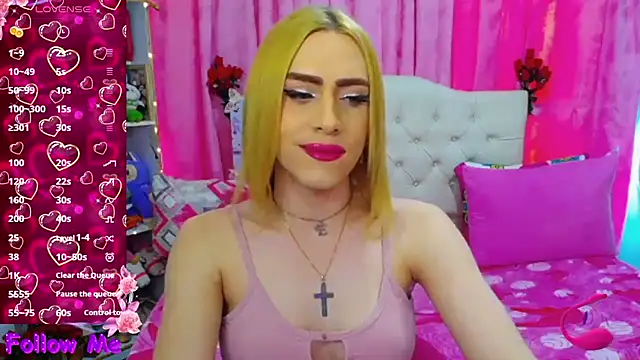 Snapshot of golden_girl01 chatting on May 23, 2026, 6:40 pm golden girl01 online show from May 23, 2026, 6:40 pm