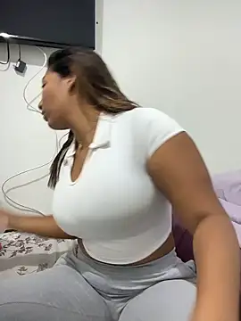 Snapshot of channelportman chatting on January 8, 2026, 1:00 am channelportman online show from January 8, 2026, 1:00 am