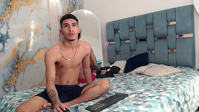 DIAMOND BLACKS online show from April 11, 2026, 7:45 am