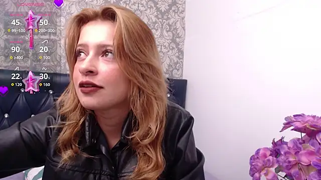  naughty angel  online show from February 14, 2026, 7:58 pm