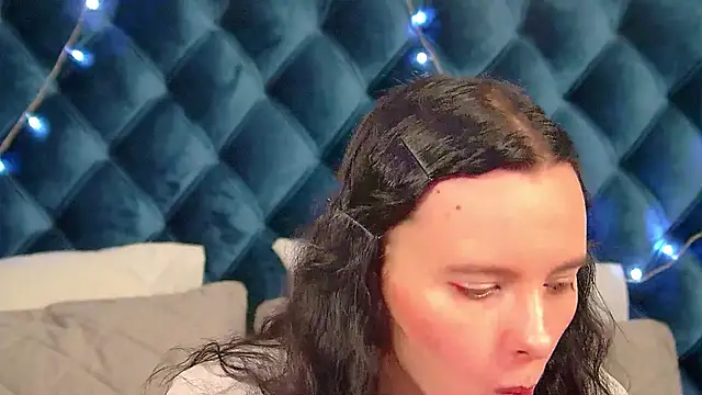 Snapshot of ArinaKubrick chatting on January 9, 2026, 4:14 pm ArinaKubrick online show from January 9, 2026, 4:14 pm