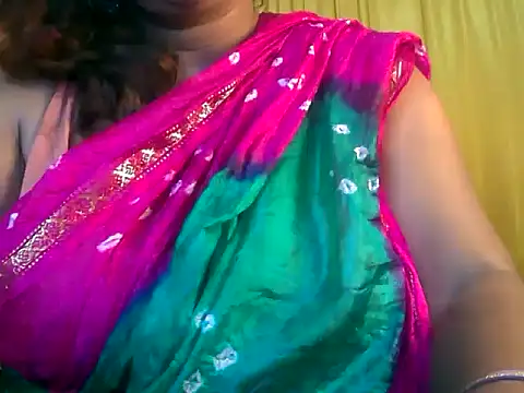 MISTI KOLK online show from May 21, 2026, 7:17 am