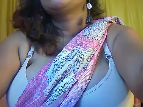 MISTI KOLK online show from April 10, 2026, 7:15 am