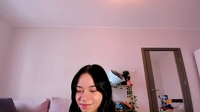 Snapshot of Crystal_zen chatting on December 20, 2025, 4:04 am Crystal zen online show from December 20, 2025, 4:04 am