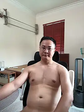 Snapshot of battman4488 chatting on March 6, 2026, 3:34 am battman4488 online show from March 6, 2026, 3:34 am