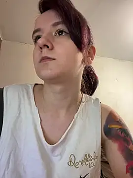 Snapshot of Alexiaa_69 chatting on April 21, 2026, 8:48 pm Alexiaa 69 online show from April 21, 2026, 8:48 pm