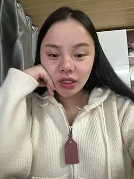 Snapshot of leo-kitty chatting on February 16, 2026, 6:06 pm leo-kitty online show from February 16, 2026, 6:06 pm