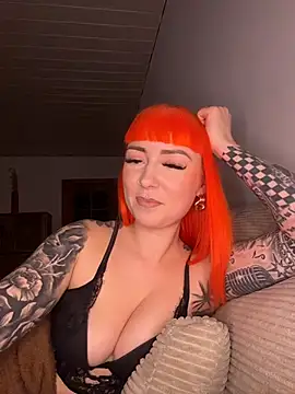 ScarletVixenLive online show from February 3, 2026, 7:08 pm