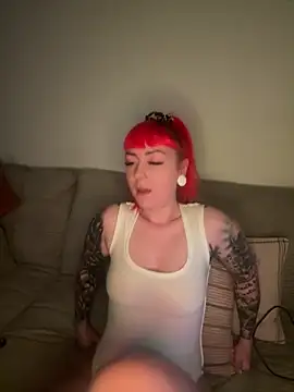 Snapshot of ScarletVixenLive chatting on April 18, 2026, 9:59 pm ScarletVixenLive online show from April 18, 2026, 9:59 pm