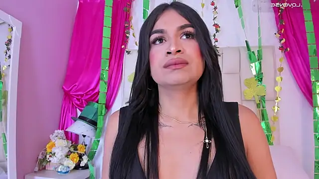 Silvanna-Casstro online show from March 16, 2026, 11:36 am