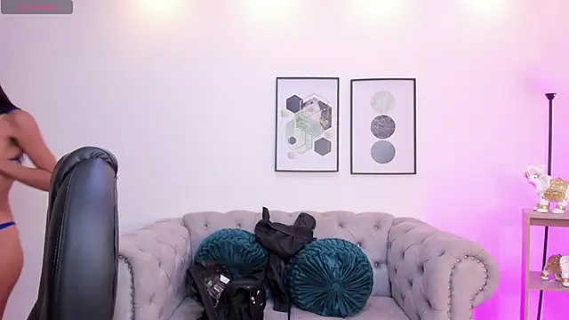 Snapshot of Lynara_norien chatting on January 8, 2026, 7:31 pm Lynara norien online show from January 8, 2026, 7:31 pm