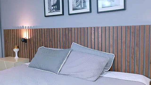 Mia Bellefort online show from February 14, 2026, 8:31 pm