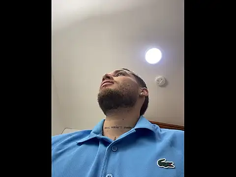 Snapshot of King_meruem chatting on February 3, 2026, 12:54 pm King meruem online show from February 3, 2026, 12:54 pm