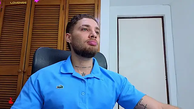 Snapshot of King_meruem chatting on March 3, 2026, 11:50 am King meruem online show from March 3, 2026, 11:50 am