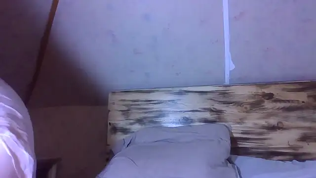 Snapshot of MommaBear5676 chatting on February 14, 2026, 9:59 pm MommaBear5676 online show from February 14, 2026, 9:59 pm