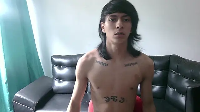 Snapshot of SebasT-sex chatting on February 23, 2026, 5:35 pm SebasT-sex online show from February 23, 2026, 5:35 pm