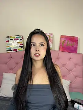 Snapshot of Mimi_miau19 chatting on February 9, 2026, 12:47 pm Mimi miau19 online show from February 9, 2026, 12:47 pm