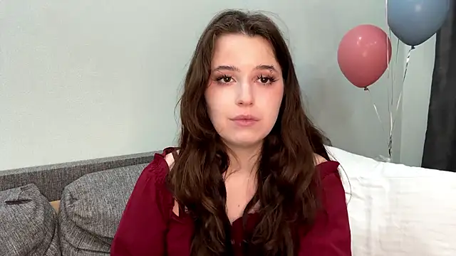 Freya land online show from March 25, 2026, 6:18 pm