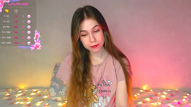 KiraHoney  online show from January 10, 2026, 12:11 pm