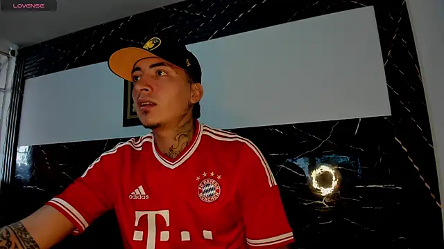 jeicoo grey online show from January 13, 2026, 4:22 pm